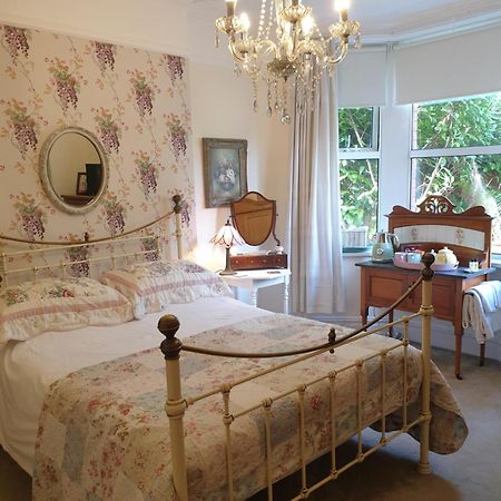 Private Room Near Roath Lake/Park คาร์ดิฟฟ์ ภายนอก รูปภาพ